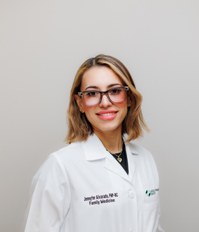 Jennyfer Alvarado, FNP